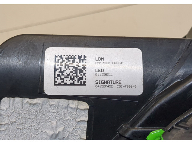 Фара передняя  Ford Mustang 2017- правая 