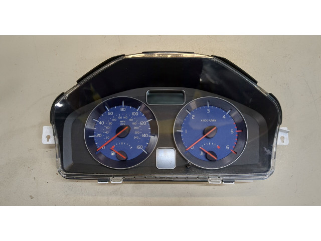 Панель приборов  Volvo C30 2010-2013       30733375     