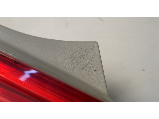 Задний фонарь 8156121280