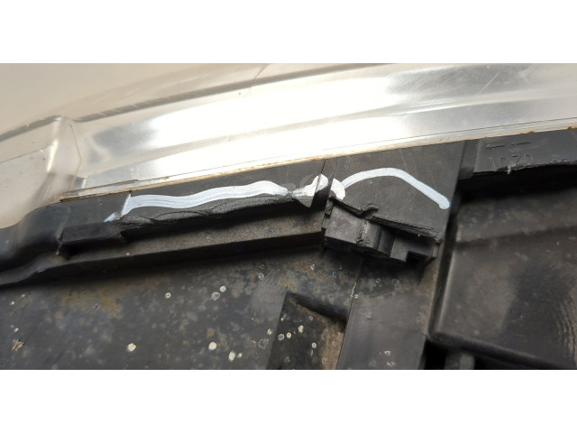 Фара передняя  Volkswagen Caddy 2004-2015 левая 