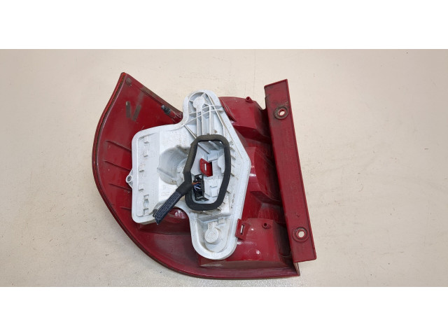 Задний фонарь          