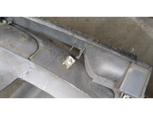 Бампер  Volvo S40 / V40 1995-2004 передний   