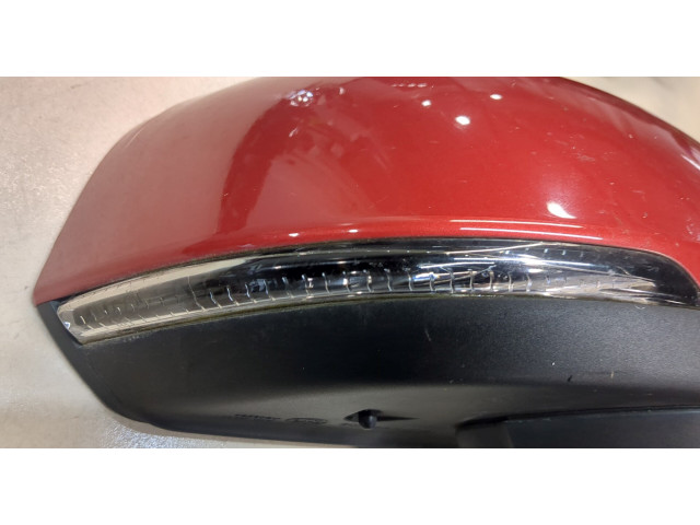 Зеркало боковое Volvo XC40 правое