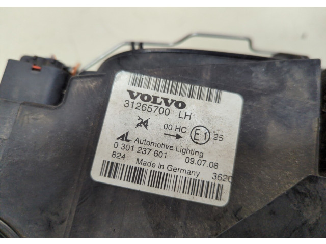 Фара передняя Volvo S40 2004- левая