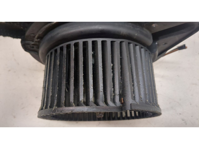 Моторчик печки  Volkswagen Passat 4 1994-1996 358820021    358820021   