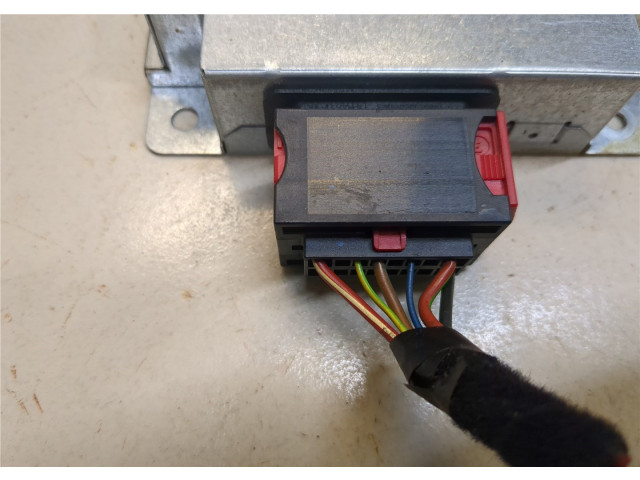 Блок комфорта Alfa Romeo Giulietta 2010-2016 51833517, 503950410103