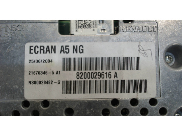 Дисплей бортового компьютера  Renault Scenic 2003-2009 8200029616A, 216763465, NS00028482G        