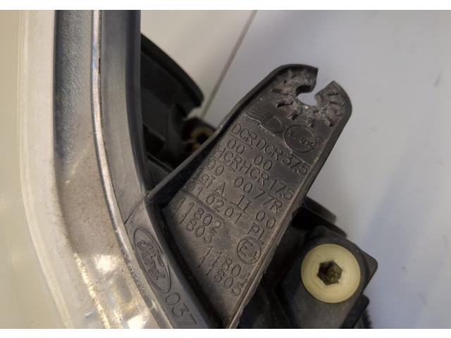Фара передняя  Ford Focus 2 2008-2011 правая 