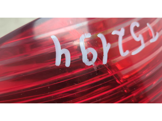 Задний фонарь