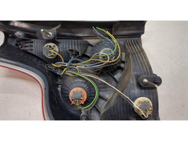 Задний фонарь