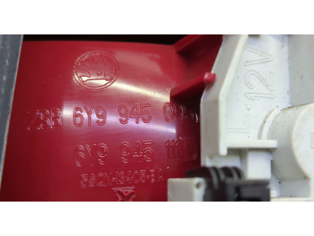 Задний фонарь     6Y9945111D     