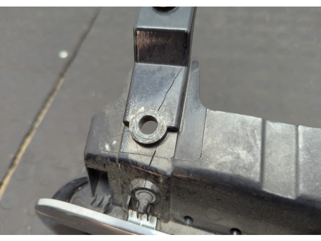 Решетка радиатора  BMW 7 E65 2001-2008          51137037727, 7037727