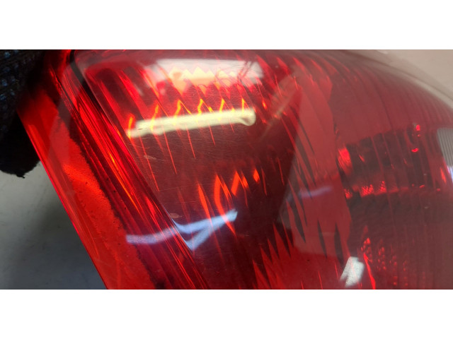 Задний фонарь          