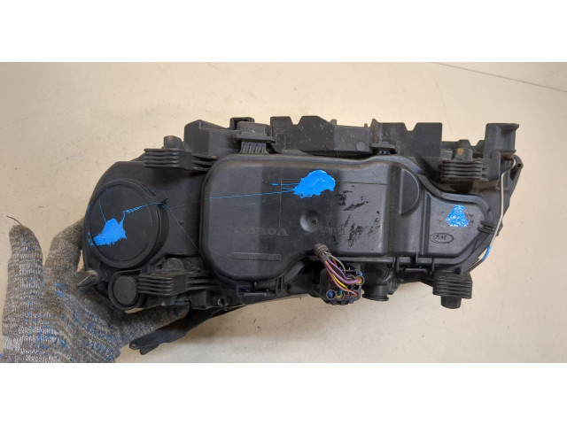 Фара передняя Volvo V70 2007-2013 правая