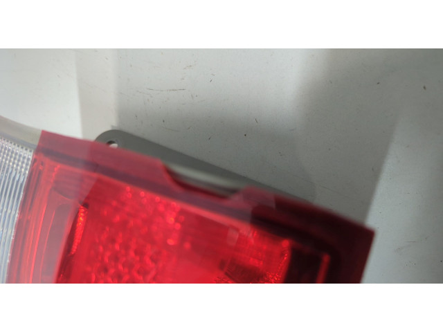 Задний фонарь          