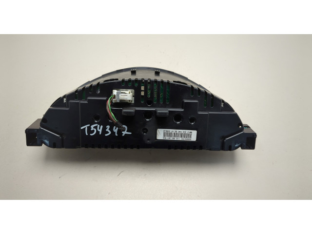 Панель приборов  Mercedes C W203 2000-2008       A2035408847     