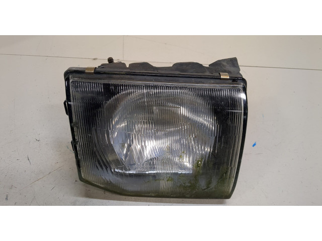 Фара передняя Mitsubishi Pajero 1990-2000 правая