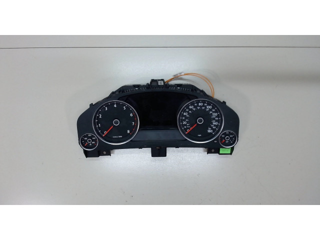 Панель приборов  Volkswagen Touareg 2010-2014       7p6920982k    3.6  Бензин