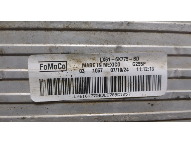 Интеркулер  Ford Escape 2019-2022       