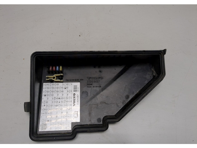 Крышка блока предохранителей  Volvo XC90 2014-2019      31398001    