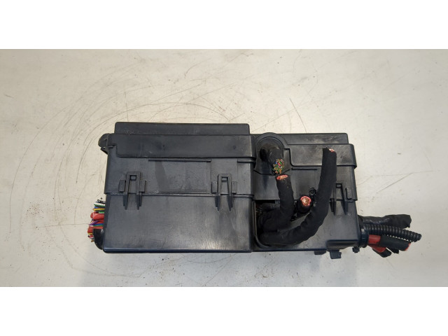 Блок предохранителей  Volvo C30 2010-2013         