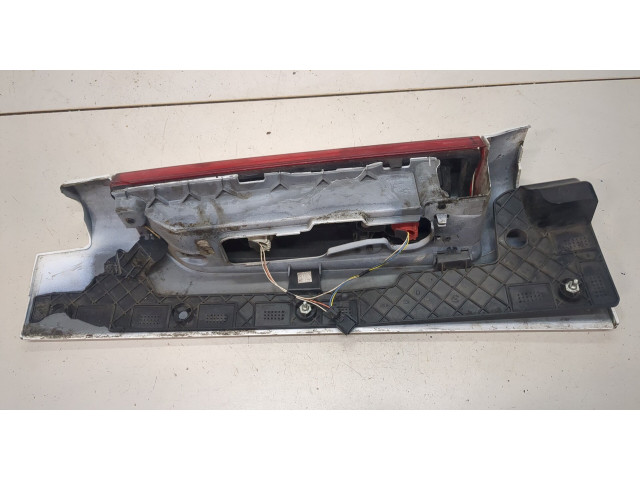 Задний фонарь          