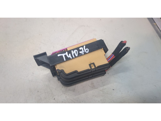 Блок предохранителей  Audi A6 (C7) 2011-2014           3