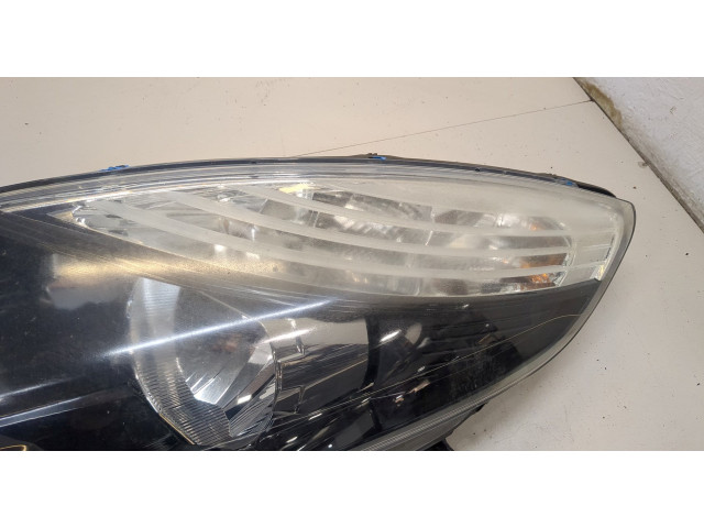 Фара передняя  Renault Scenic 2009-2012 левая 