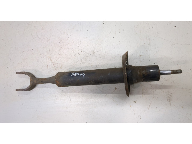 Стойка амортизатора  Volkswagen Passat 5 1996-2000      1.8  бензин