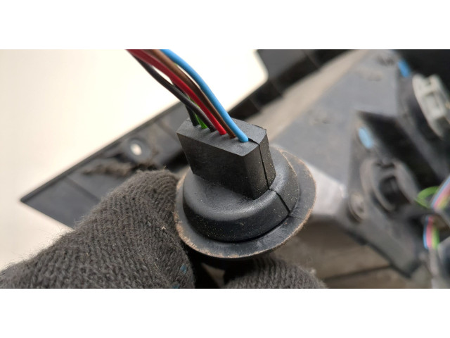 Задний фонарь          