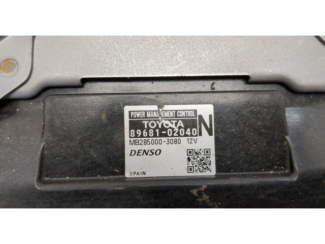 Блок комфорта  Toyota Auris E18 2012-        