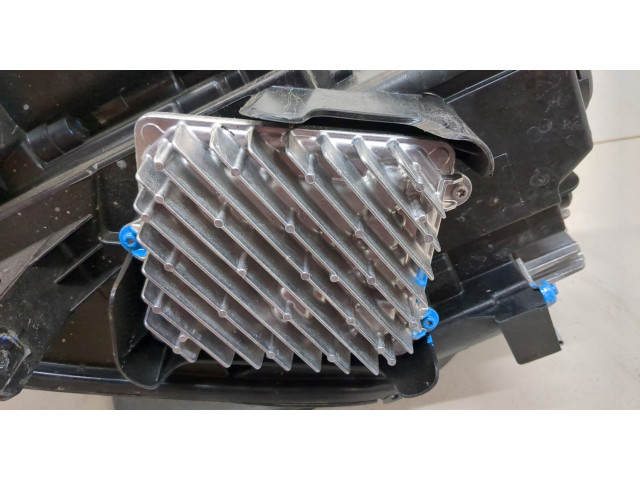 Фара передняя  Buick Envision 2020-2025 правая 