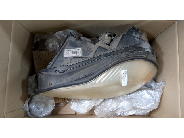 Фара передняя  Volvo XC90 2002-2014 левая 