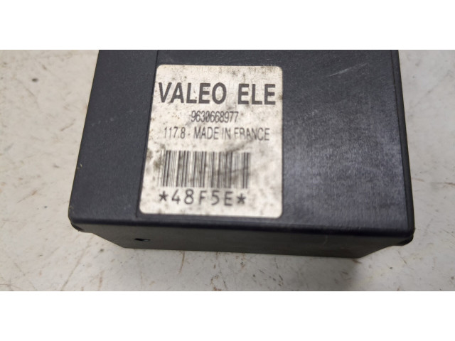 Блок комфорта  Peugeot 406 1995-1999      9630668977  