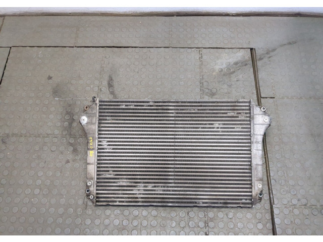 Интеркулер  Toyota Avensis 2 2003-2008       