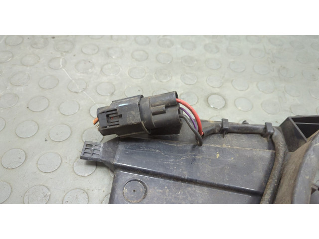 Вентилятор радиатора Volvo S40 2004-