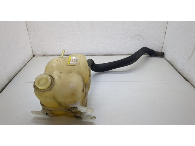 Бачок расширительный  Ford Explorer 2001-2006 3L2Z8A080AA   