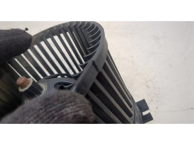 Моторчик печки Volkswagen Golf 4 1997-2005