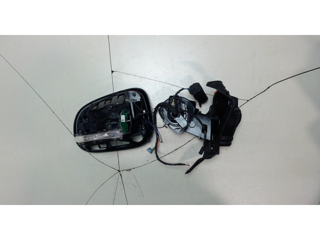 Зеркало боковое Jaguar XE 2015- правое T4N3088