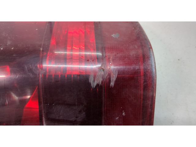 Задний фонарь Mitsubishi Pajero / Montero 2000-2006