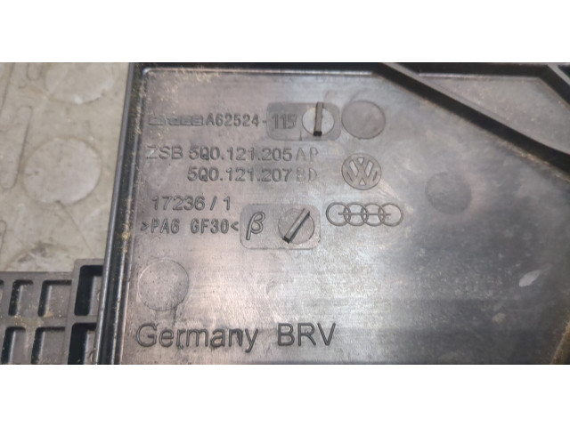 Вентилятор радиатора Skoda Octavia (A7) 2017-2021