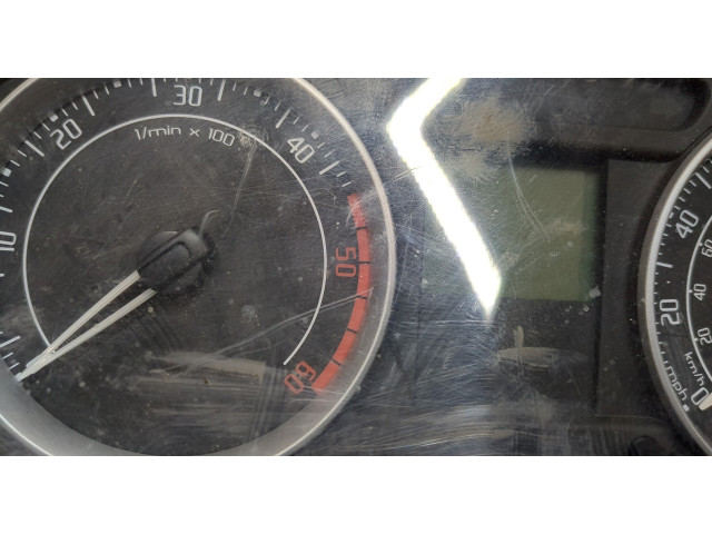 Панель приборов Skoda Fabia 2007-2010