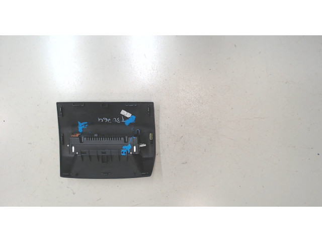 Дисплей бортового компьютера  Peugeot Partner 2008-2012         