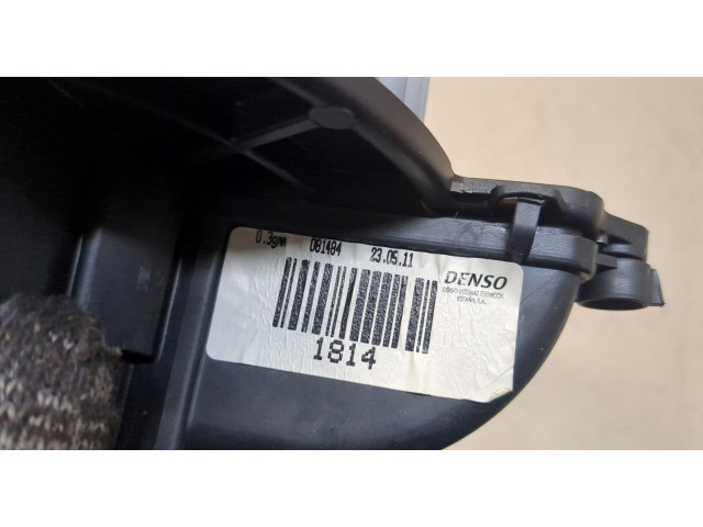 Моторчик печки Citroen Berlingo 2008-2012