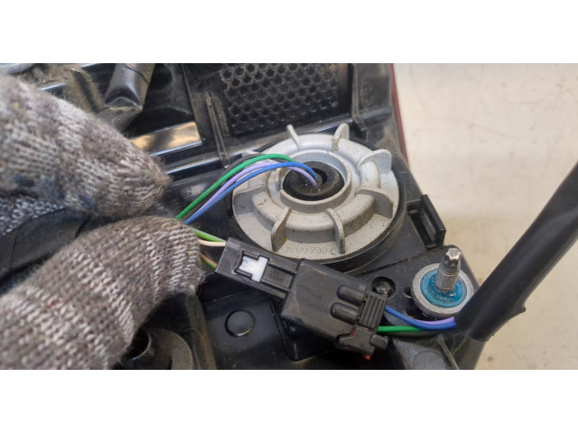 Задний фонарь