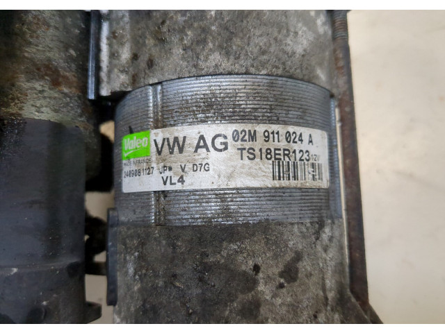 Стартер Volkswagen Tiguan 2007-2011 02m911024a