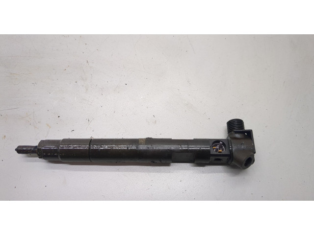 Форсунка топливная  Jeep Patriot 2010-2016    68072174AA     