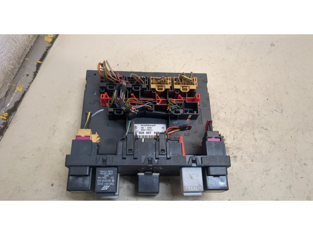 Блок предохранителей  Volkswagen Jetta 5 2004-2010         