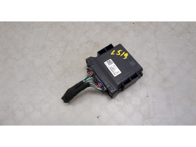 Блок комфорта  Chevrolet Bolt 2016-2021      13528616  