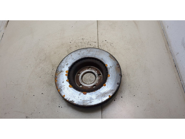 Диск тормозной  Volkswagen Passat 7 2010-2015 Европа   передний         